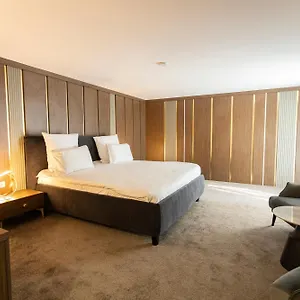 4* Ξενοδοχείο Ganzo Boutique